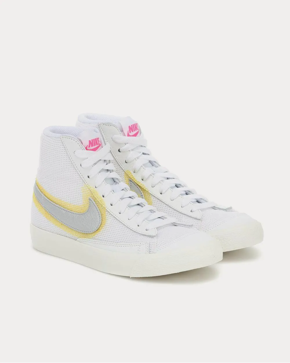 Blazer Mid '77 White High Top Sneakers