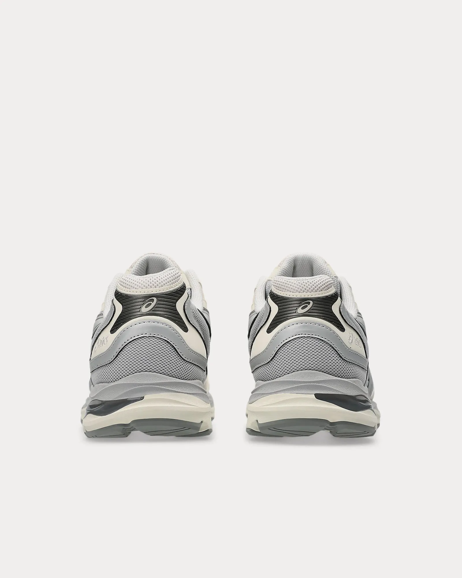 Gel-K1011 Cloud Grey / Cream Low Top Sneakers