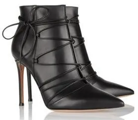 Lace-up Leather Ankle Boots in Black