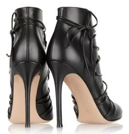 Lace-up Leather Ankle Boots in Black