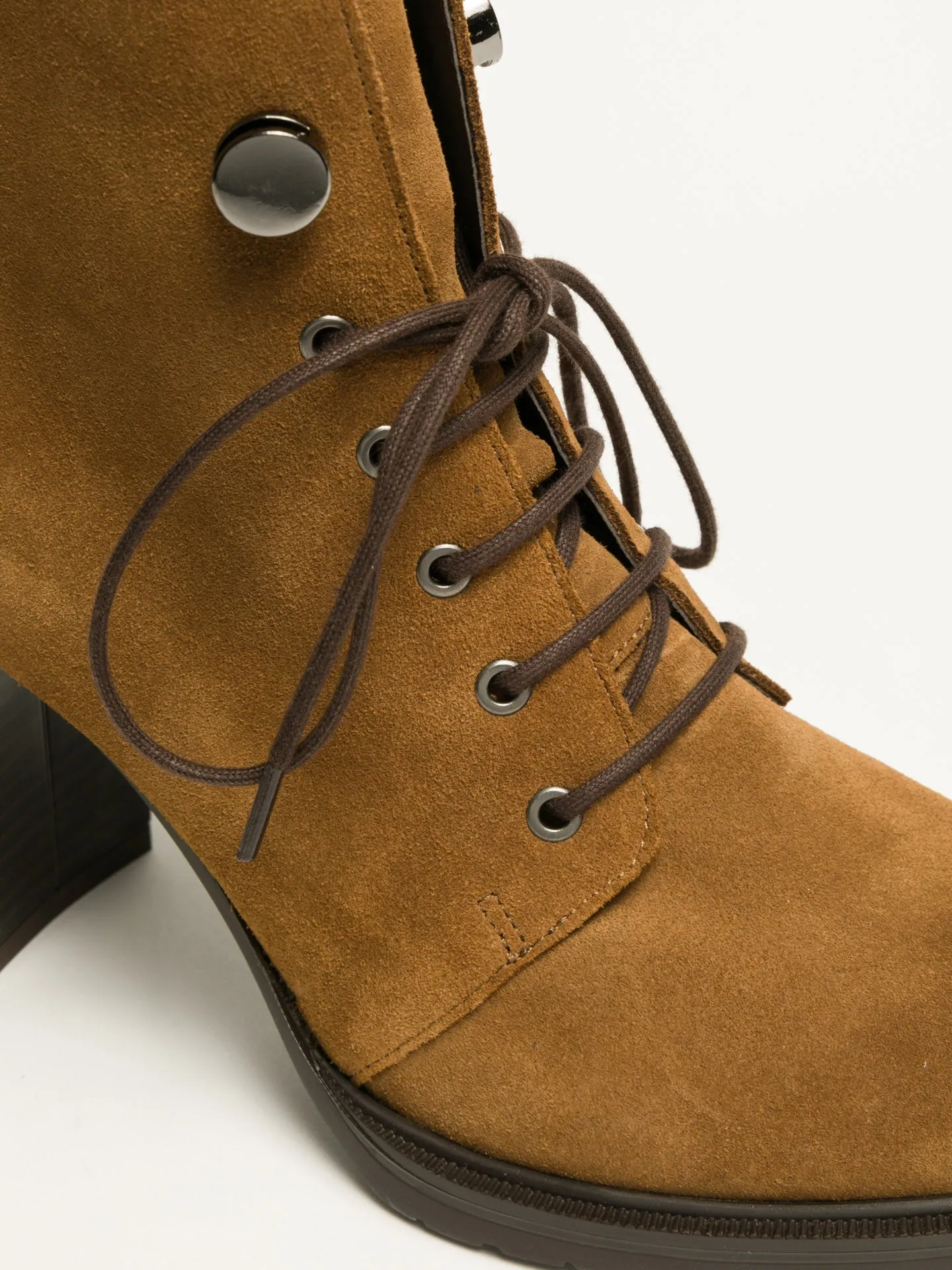 Peru Lace-up Ankle Boots