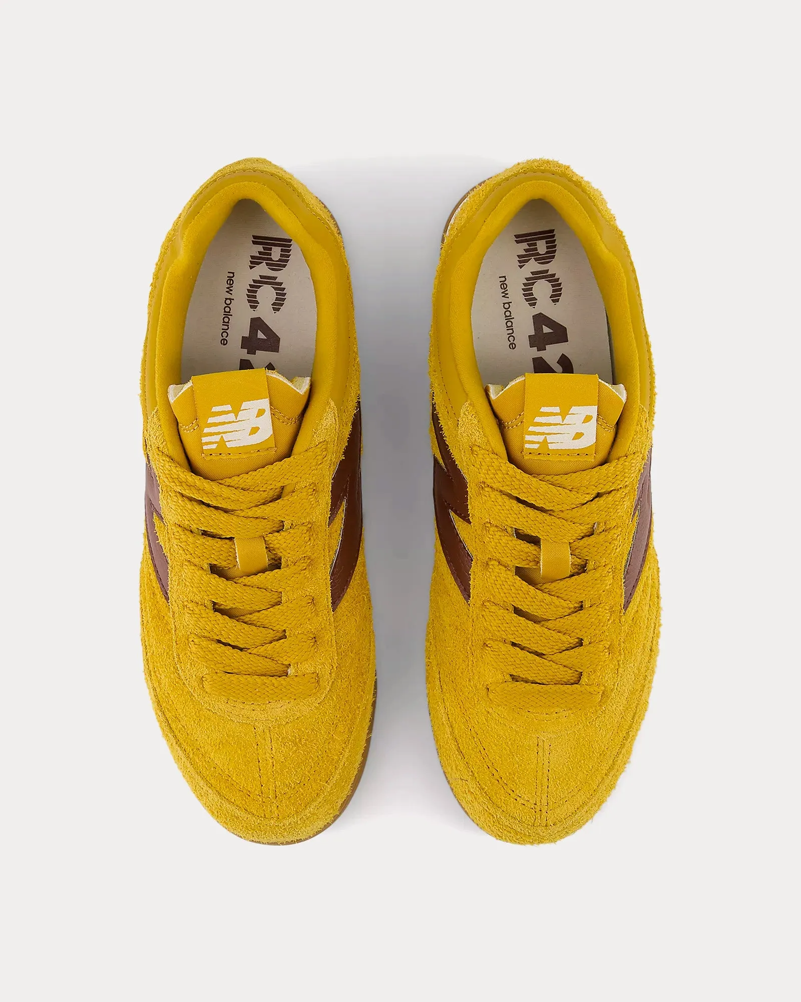 RC42 Butterscotch / Rich Oak Low Top Sneakers
