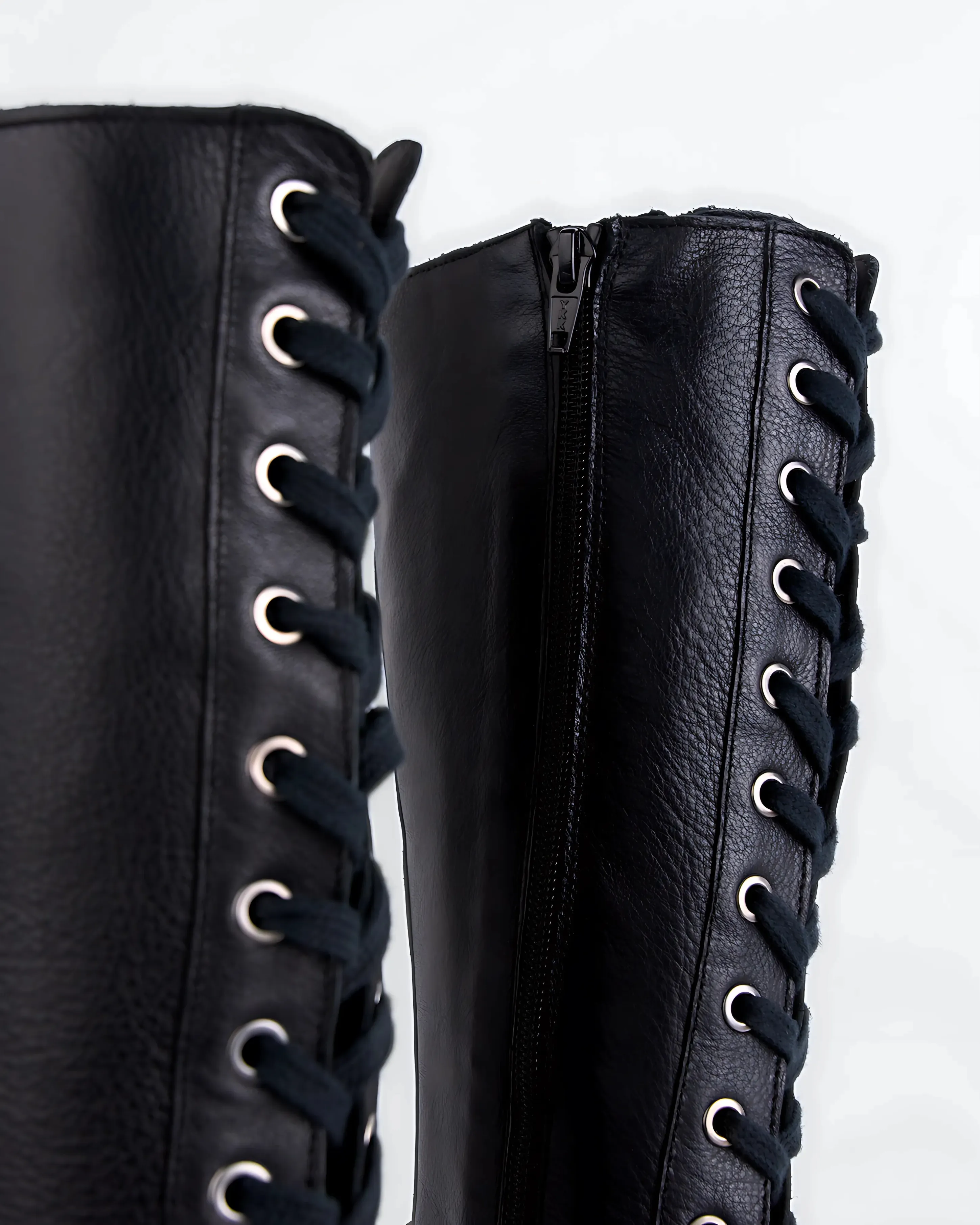 Tank Black Leather