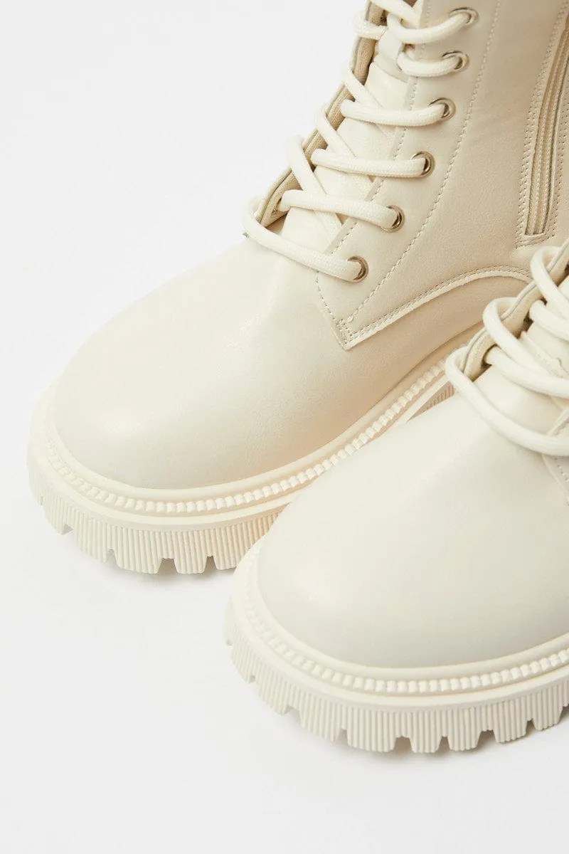 White Boots Chunky Lace up